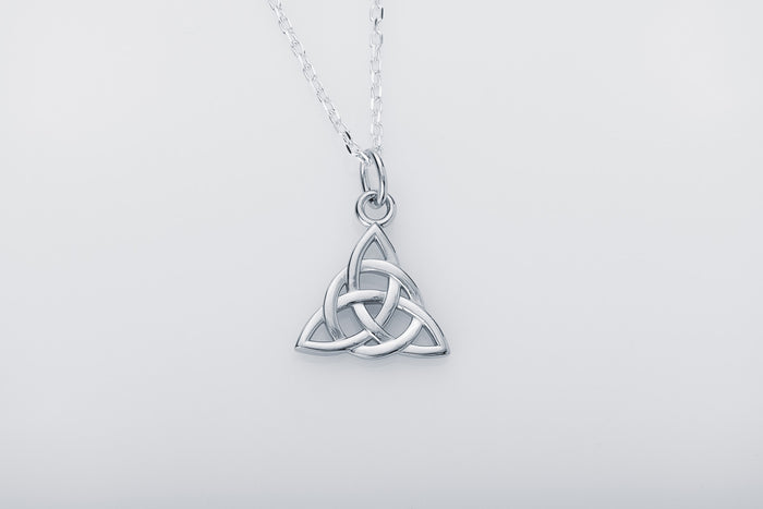 vkngjewelry Pendant Handcrafted Mini Celtic Triquetra Silver Pendant
