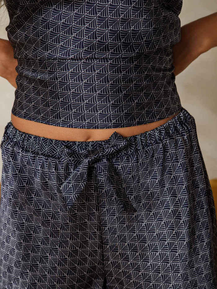 [Navy Ginkgo] SilkSilky  Spaghetti Strap V Neck Camisole Set 006