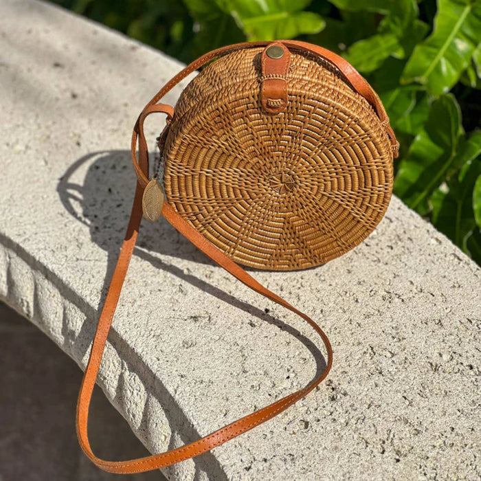 Ata Vine Round Crossbody Bag | The Winding Road