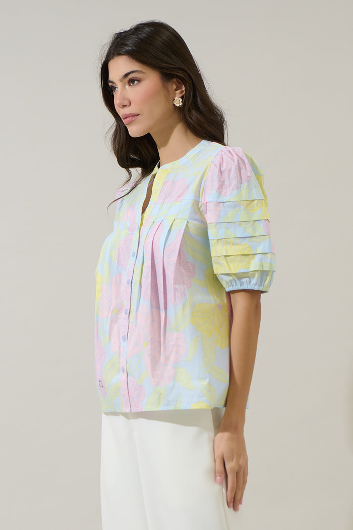 Brisa Floral Court Button Down Top