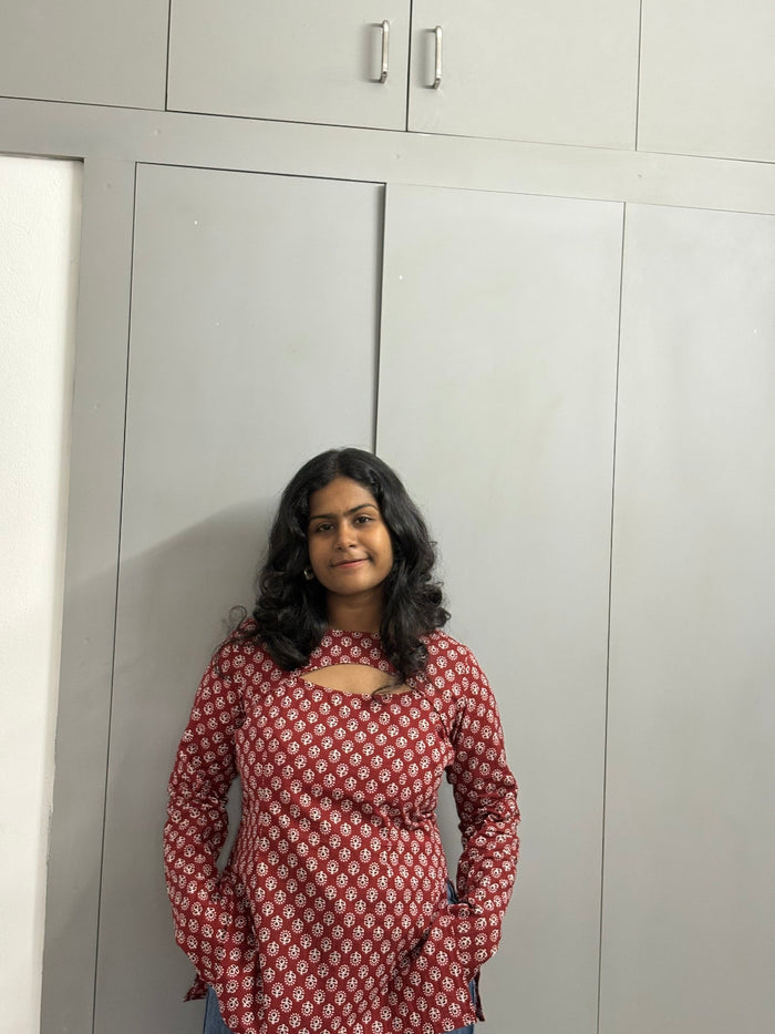 Convertible Red Kurti