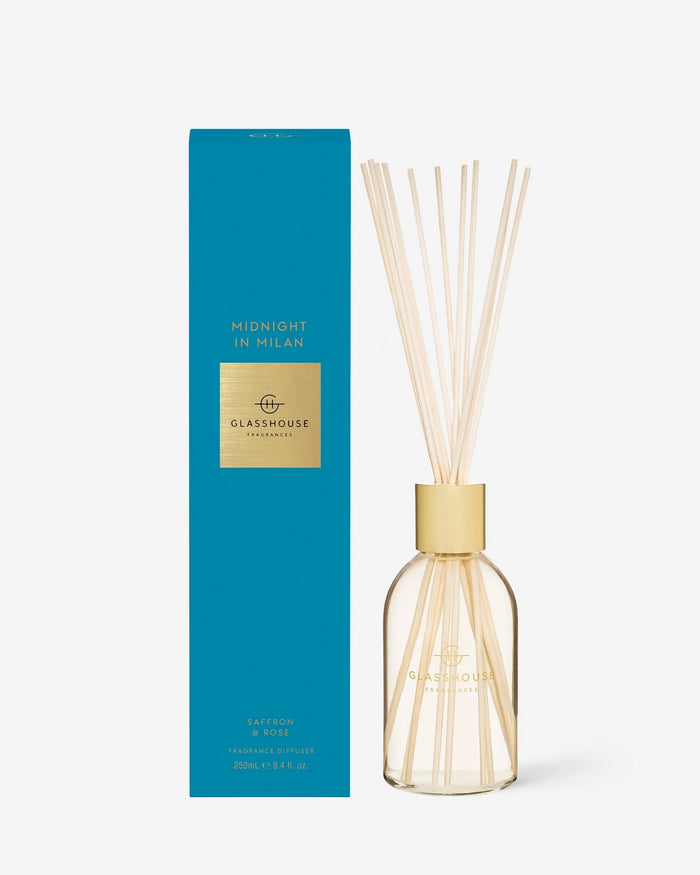 Glasshouse Fragrances - Midnight in Milan Candle | Saffron & Rose  - fragrance diffuser