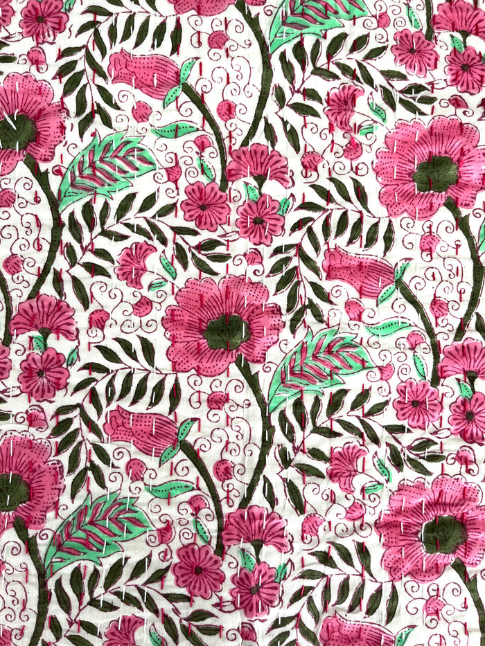 Full/Queen / Pink & Green Flowers