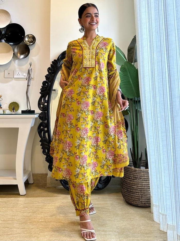 Jeet Yellow Floral Afghan Set