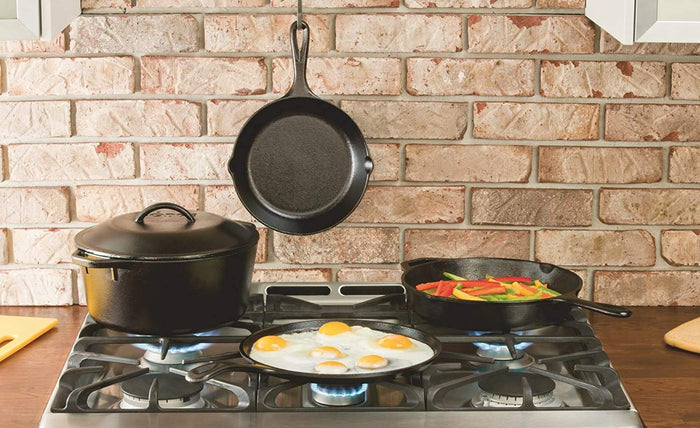 Lodge 5 Quart/4.7 L Cast Iron Dutch Oven, L8DOL3CN - Shoppers-kart.com