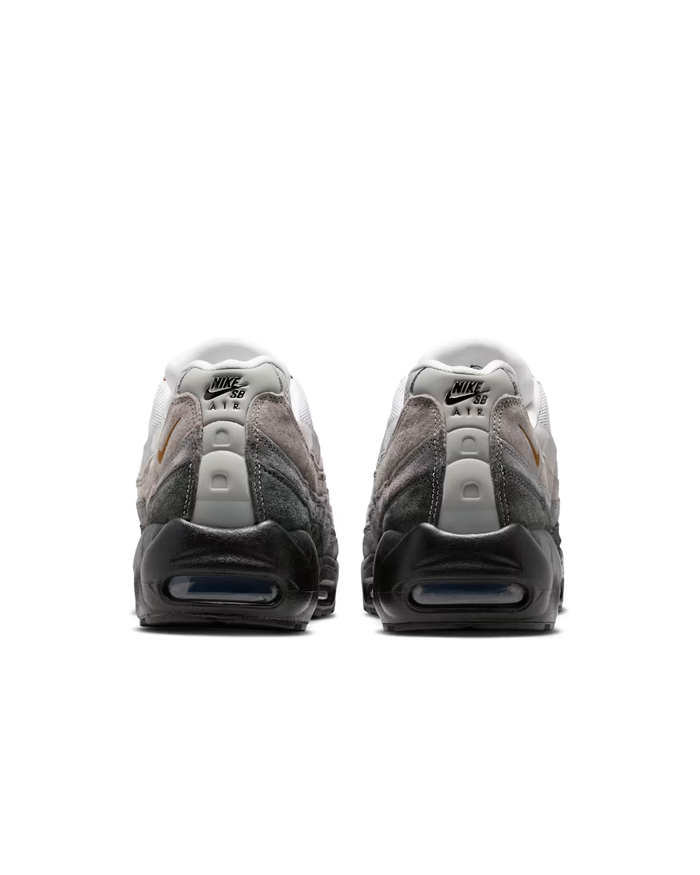 Nike SB Air Max 95 Black and Anthracite