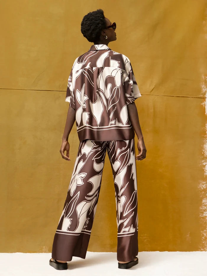 Petite Brown Swirl Border Print Trouser
