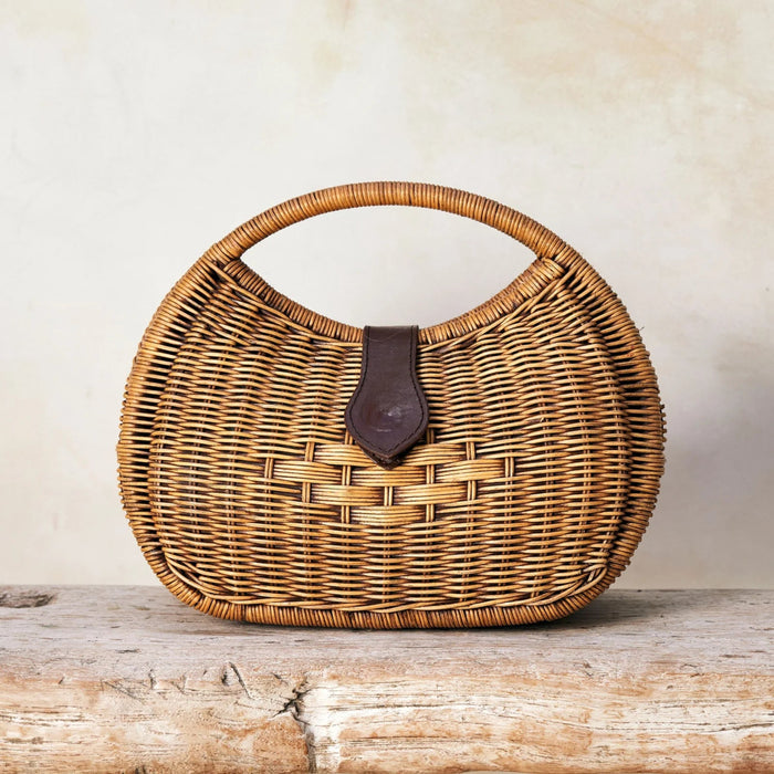 Rattan Eclipse Handbag | The Winding Road