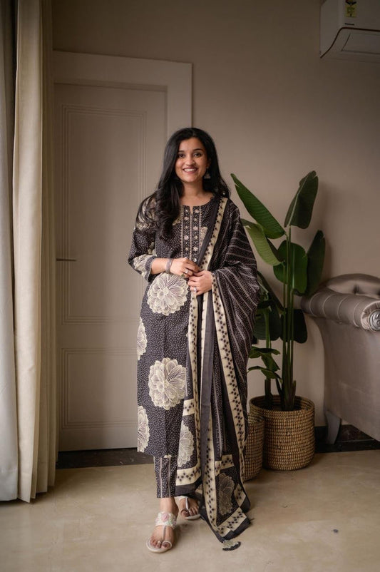 Samya Budget Cotton Suit- Black Flowers