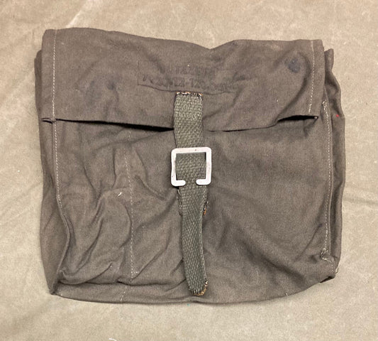 Vintage German Bundeswehr Boot Polish Accessory Pouch – 1960s-90s Military Surplus