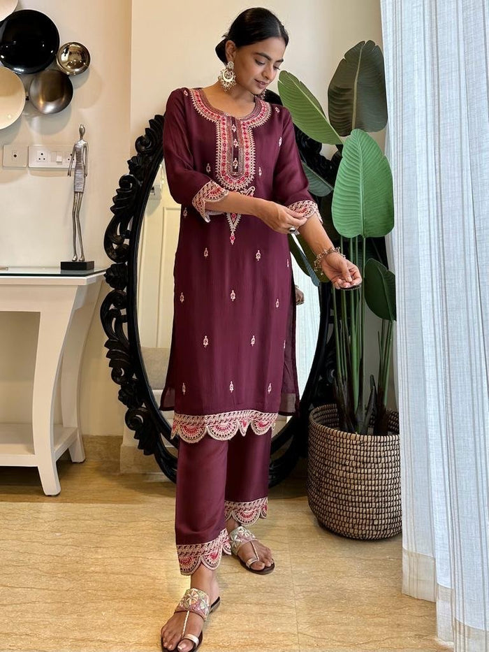 Wine Noor Cutwork Set