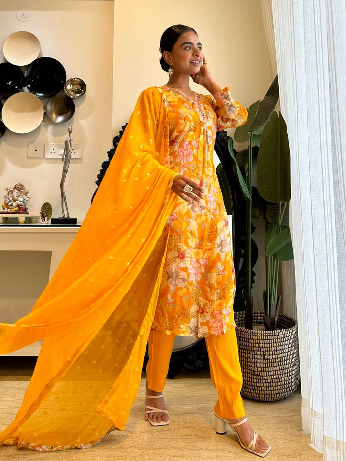 Yellow Mystical Floral Set