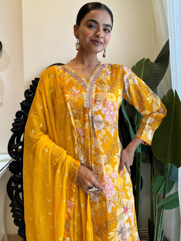 Yellow Mystical Floral Set
